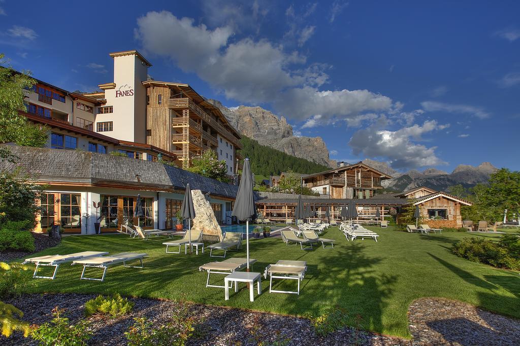 Hotel Fanes San Cassiano  Exterior photo